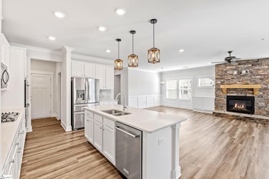 428 Combahee Ct, Greer, SC 29651 - photo 2