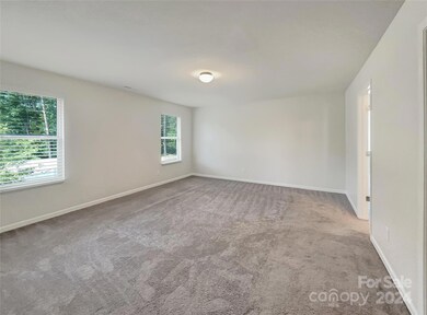 2815 Kinloch Ct, Clover, SC 29710 - photo 5