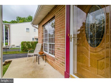 602 E Wiltshire Dr, Wallingford, PA 19086 - photo 4