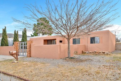 1604 Abbott Ave, Alamogordo, NM 88310 - photo 2