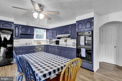 122 Lost Ln, Reading, PA 19607 - photo 7