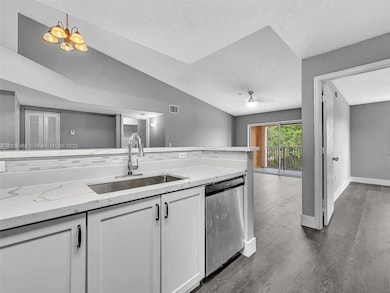 2071 Renaissance Blvd unit 303, Miramar, FL 33025 - photo 5