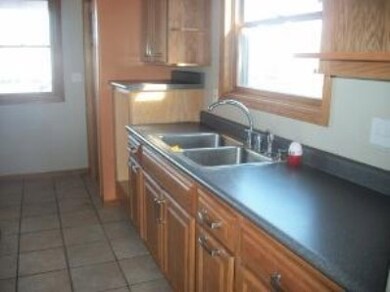 9201 Wright St, Merrillville, IN 46410 - photo 3