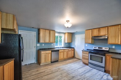 1310 Johnson Rd, Centralia, WA 98531 - photo 7