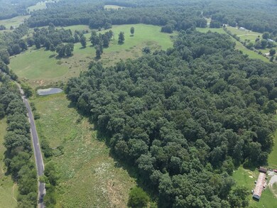 1241 Bell Rd, Crossville, TN 38571 - photo 5