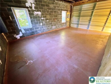 31 New St, Bangor, PA 18013 - photo 4