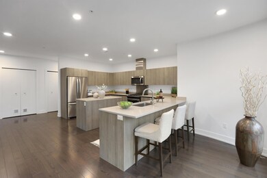16-218 W Kingsley St 0004