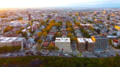 875 Boulevard E unit 6, Weehawken, NJ 07086 - photo 2