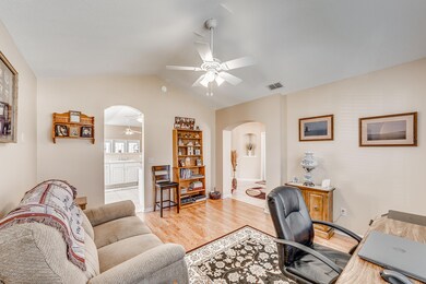 926 Floyd St-1791