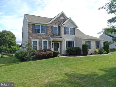 91 Clover Hill Ln, Spring City, PA 19475 - photo 2