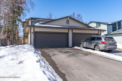 31-Front Exterior_ELI05548