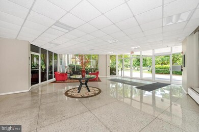 Lakeside Terrace, Bethesda, MD 20817 - photo 4