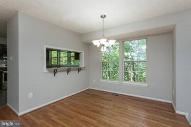 4106 Swiss Stone Dr, Burtonsville, MD 20866 - photo 6