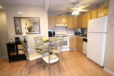 360 Barlow Ave unit 30, Staten Island, NY 10308 - photo 5