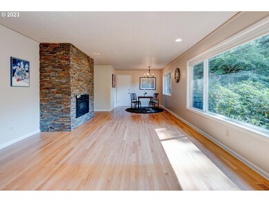 Living Room/Dining Room
