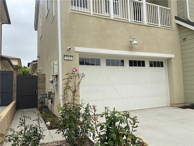 114 Crossover, Irvine, CA 92618 - photo 3
