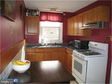 3438 Valley Green Dr, Drexel Hill, PA 19026 - photo 6