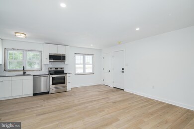 28 Llanfair Rd unit B3, Ardmore, PA 19003 - photo 2