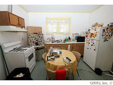 Kitchen Nice size kitchen