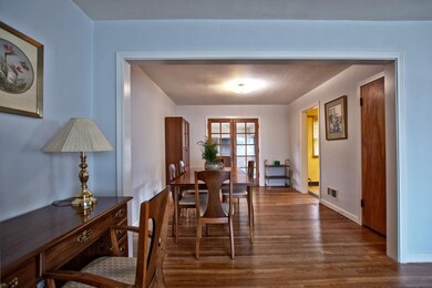 1221 Kilbourn St, Elkhart, IN 46514 - photo 6