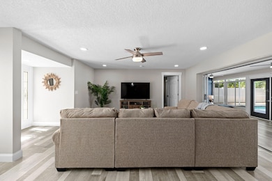 13829 Kimberly Dr, Largo, FL 33774 - photo 7