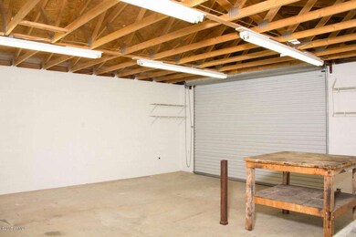 Detached Garage