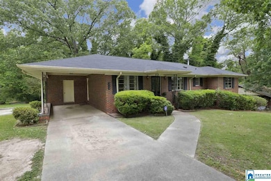 2700 5th St NE, Center Point, AL 35215 - photo 3