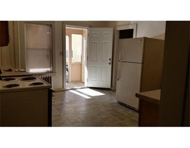 55 Cortland St unit 1, Springfield, MA 01109 - photo 3