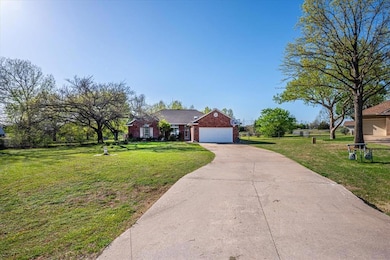 Ranch-style house with a large front yard