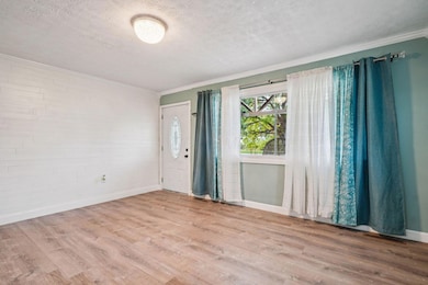 5-web-or-mls-1101-meadow-ln