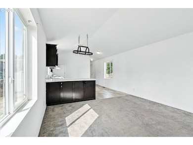 1530 Tamarack St unit 11 St, Sweet Home, OR 97386 - photo 5