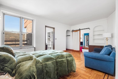 585 W 214th St unit 6AB, New York, NY 10034 - photo 6