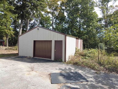 10056 E State Road 54, Bloomfield, IN 47424 - photo 3