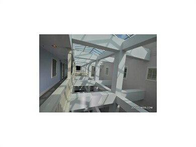 Lobby/Reception.