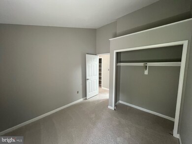 15644 Montview Dr, Dumfries, VA 22025 - photo 7