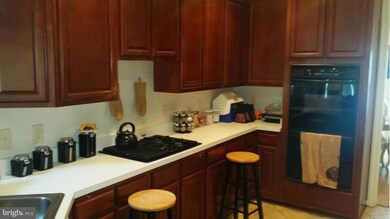 12404 Rochino Ct, Glenn Dale, MD 20769 - photo 5