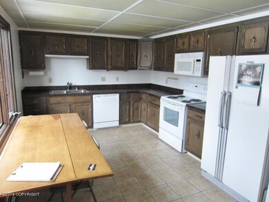 Kitchen w/natural light