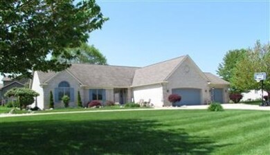 774 E Remington Square, La Porte, IN 46350 - photo 3