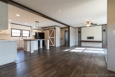 44463 W 166th St S, Bristow, OK 74010 - photo 4