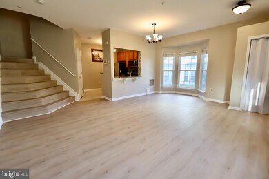 308 Assembly Point Ct, Odenton, MD 21113 - photo 4