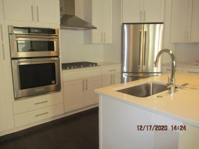 Check out this wonderful chef delight's kitchen!