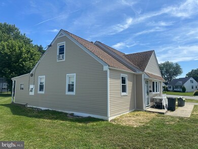 235 Morris Ave, Brookhaven, PA 19015 - photo 2