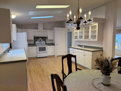 1145 SW Cypress St unit 37, McMinnville, OR 97128 - photo 6