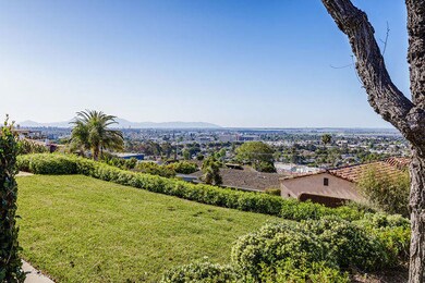 2155 Sunset Dr, Ventura, CA 93001 - photo 6