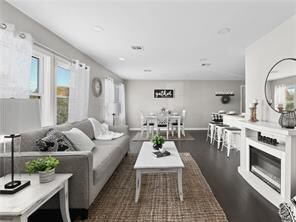 132 Annette Ave, Woonsocket, RI 02895 - photo 3