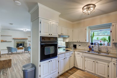 303 Hacienda Cir, Haughton, LA 71037 - photo 7