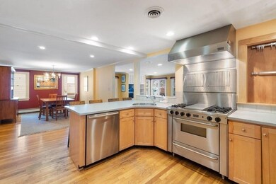 136 Oliver Rd, Waban, MA 02468 - photo 4