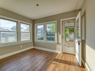 526 E 2nd St, Monroe, MI 48161 - photo 3