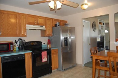 1512 Valley Rd, Bethlehem, PA 18018 - photo 6