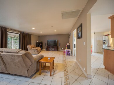 9552-29th_mls-10